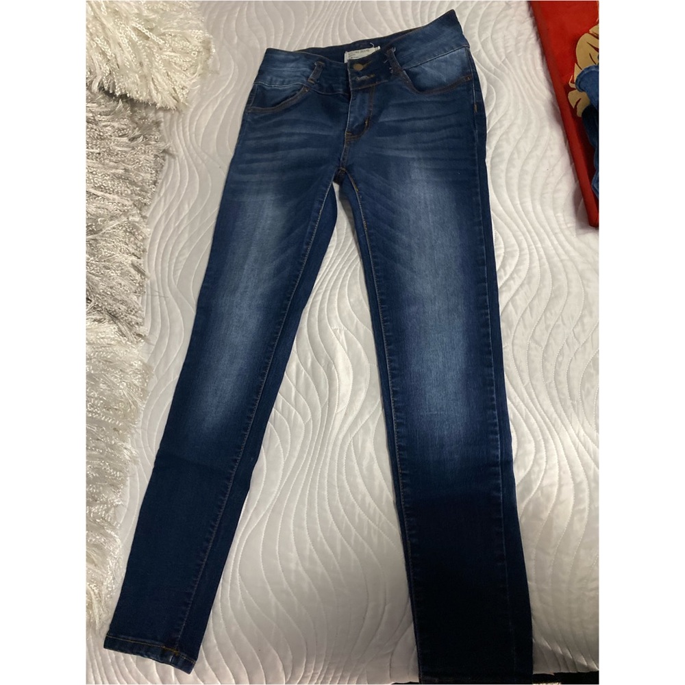 Skinny jeans